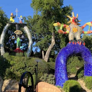 Les Jardins de la Culture. Jardins 8. Les Tarots de Niki de Saint Phalle